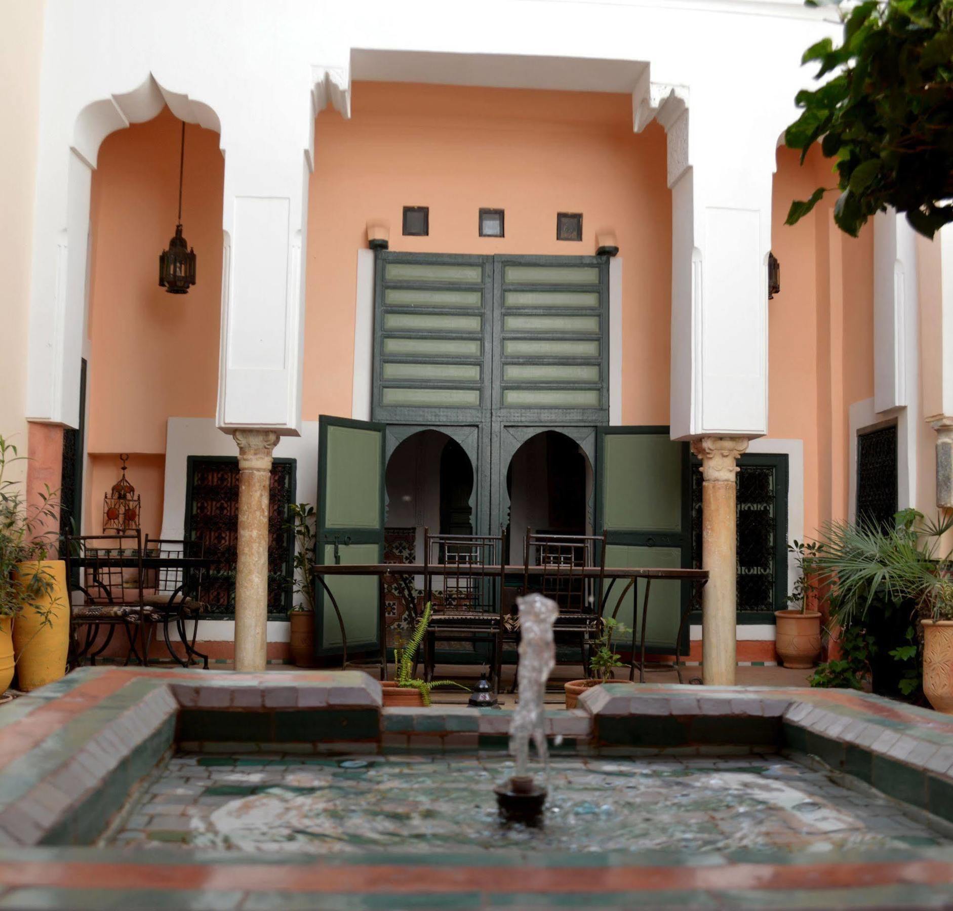 Dar Ihssane Hotel Маракеш Екстериор снимка